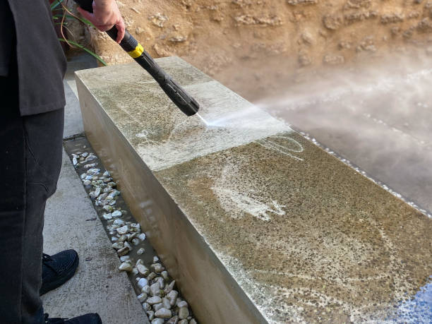 Why Choose Our Certified Pressure Washing Experts for Your Project Needs in Kingston, IL?